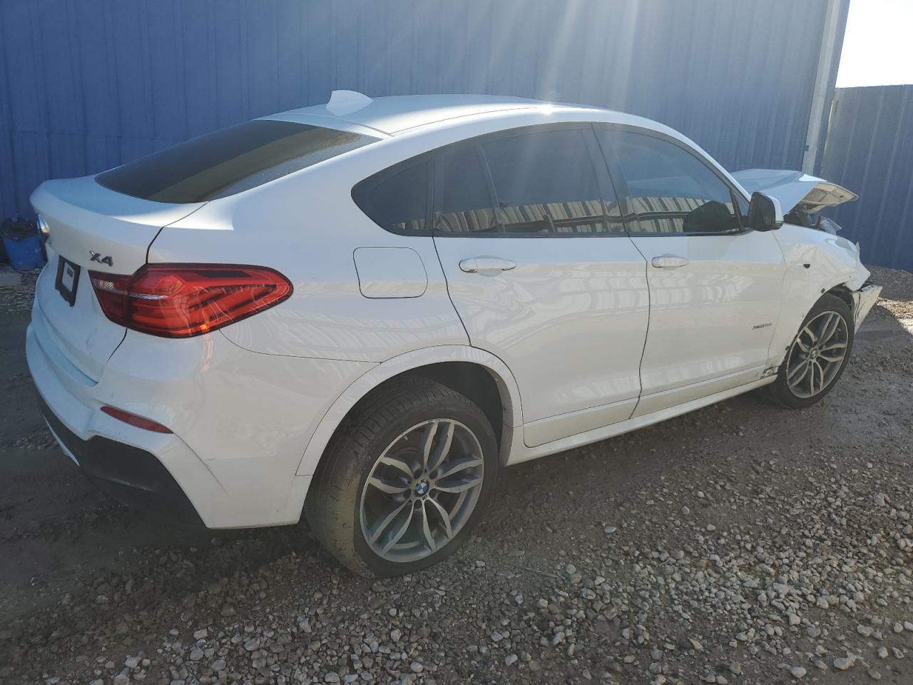 Photo 2 VIN: 5UXXW3C56F0F88938 - BMW X4 