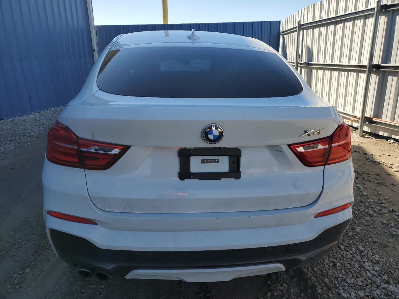 Photo 5 VIN: 5UXXW3C56F0F88938 - BMW X4 