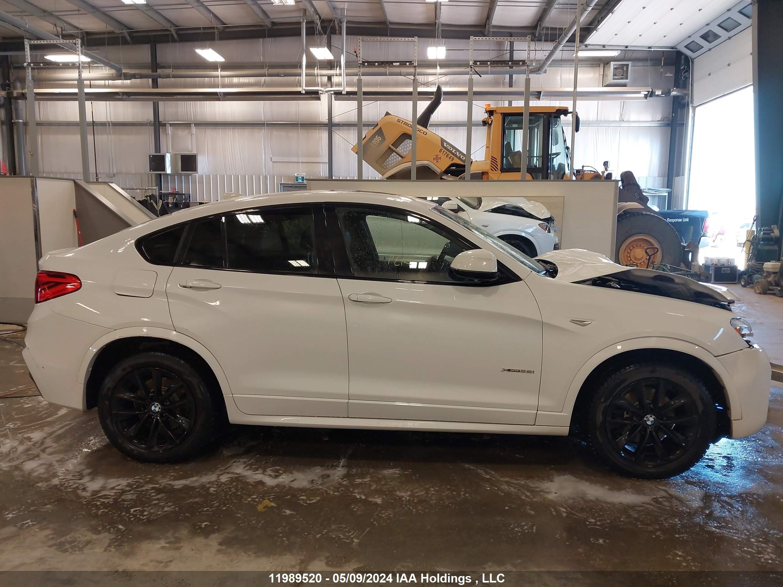 Photo 12 VIN: 5UXXW3C57G0R20660 - BMW X4 