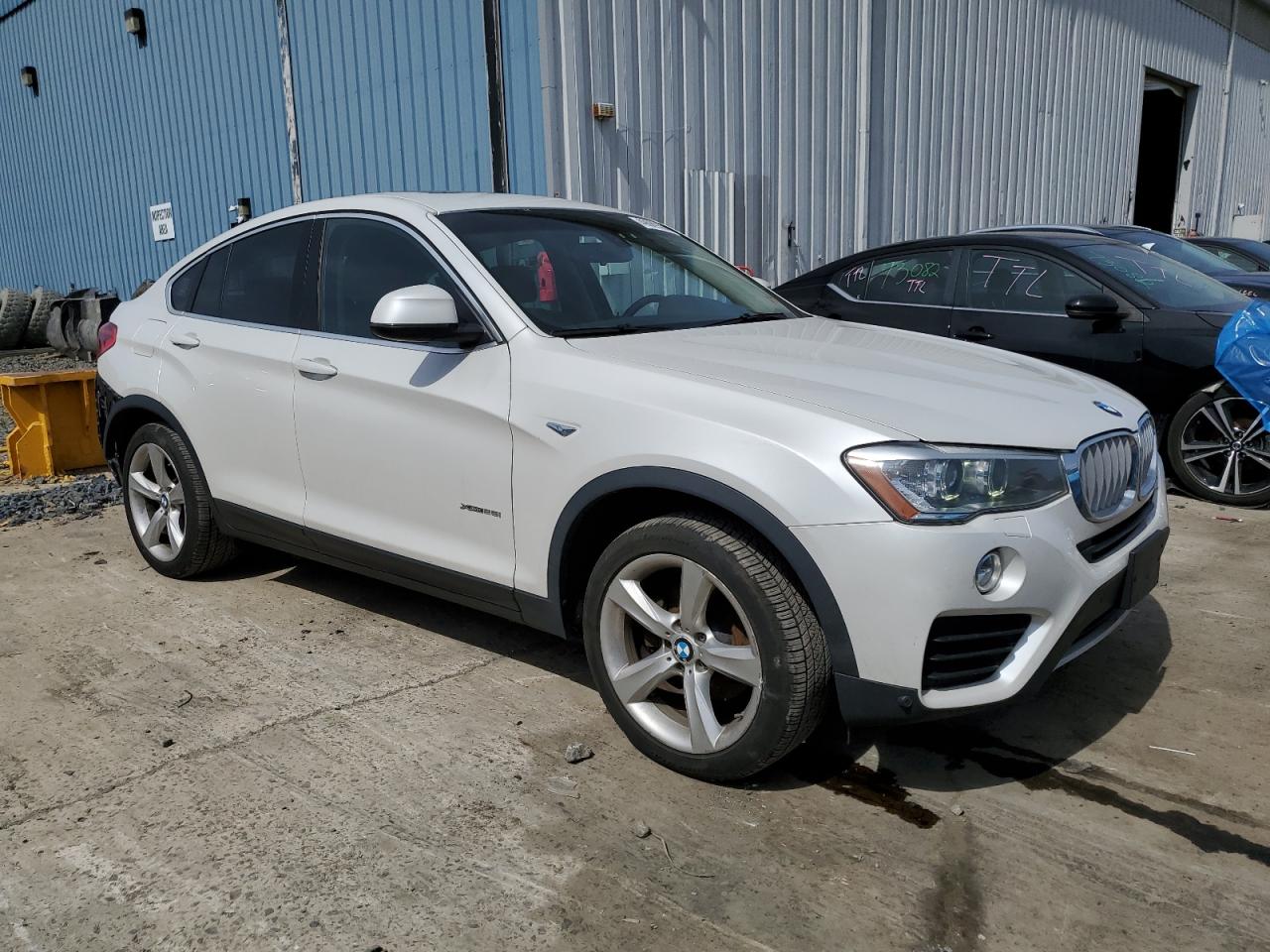 Photo 3 VIN: 5UXXW3C59F0F89517 - BMW X4 