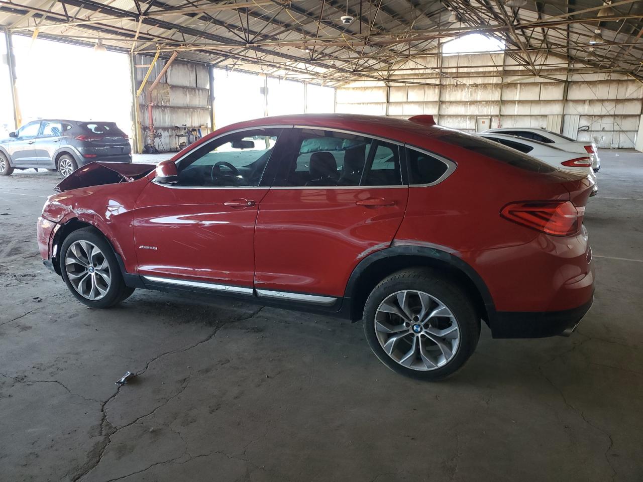 Photo 1 VIN: 5UXXW3C59J0T82874 - BMW X4 