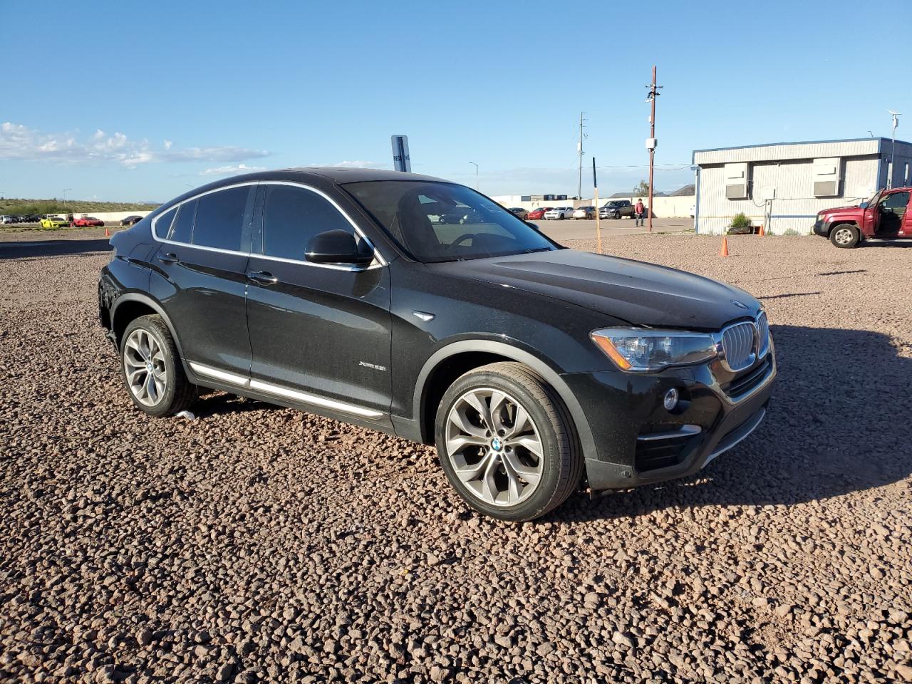 Photo 3 VIN: 5UXXW3C5XJ0Y65841 - BMW X4 