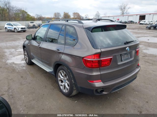 Photo 2 VIN: 5UXZV4C50CL985179 - BMW X5 