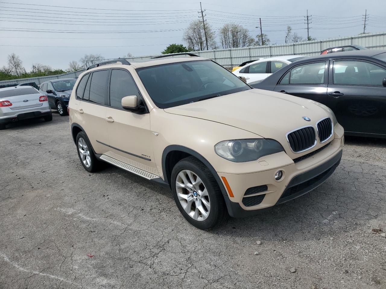 Photo 3 VIN: 5UXZV4C51BL400656 - BMW X5 