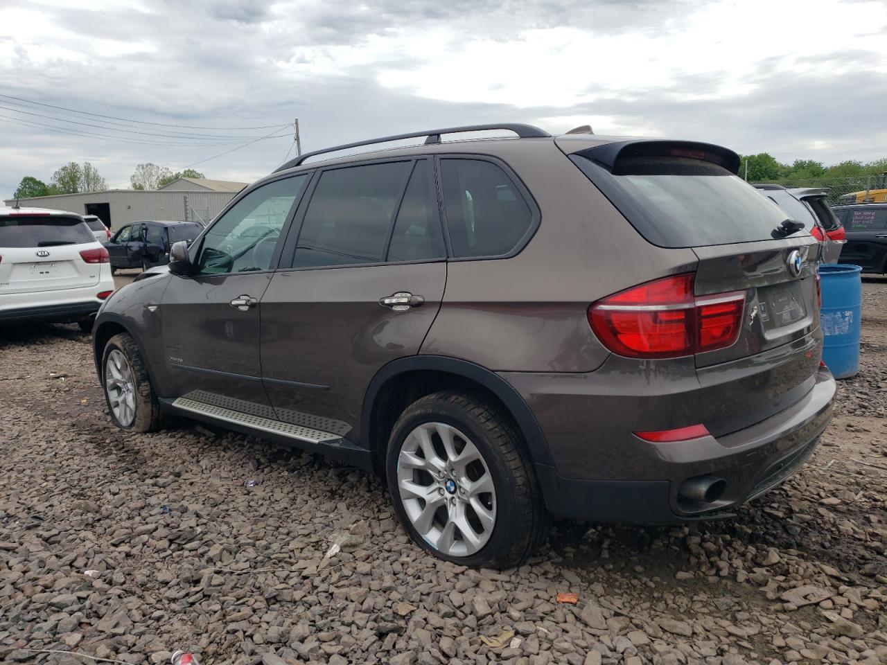 Photo 1 VIN: 5UXZV4C51BL415660 - BMW X5 