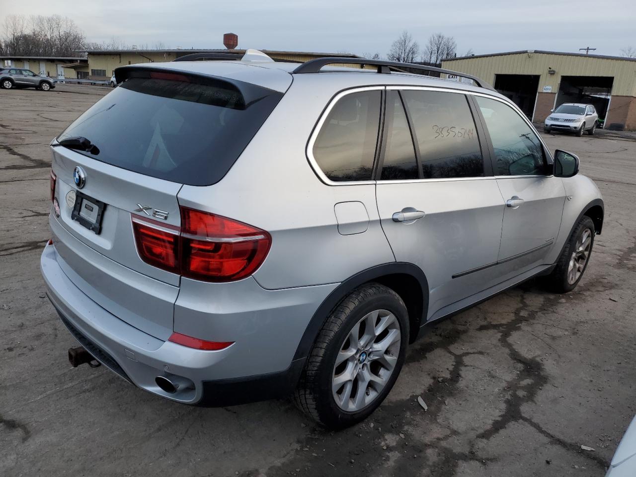 Photo 2 VIN: 5UXZV4C51D0B15589 - BMW X5 