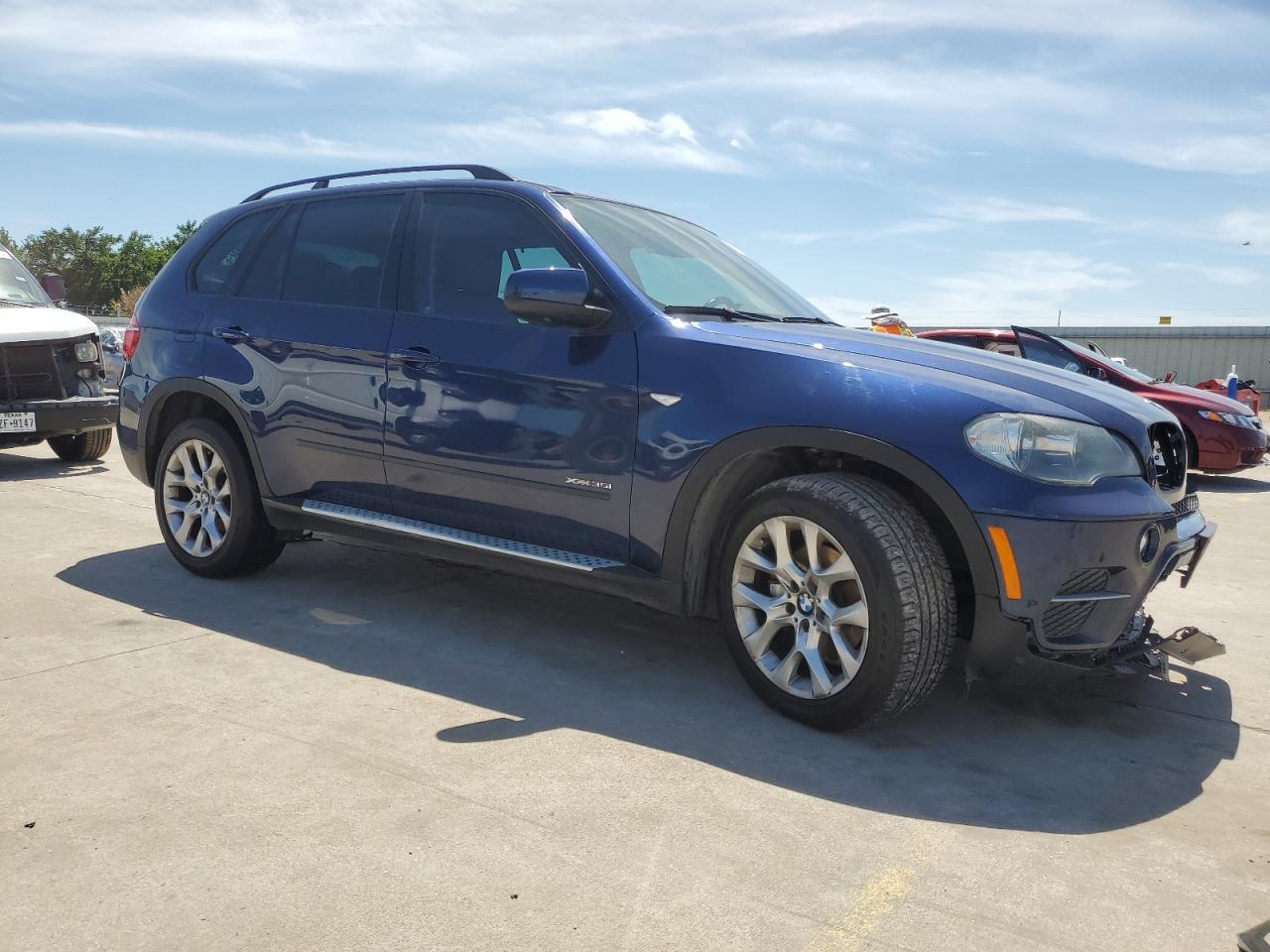 Photo 3 VIN: 5UXZV4C53BL743310 - BMW X5 