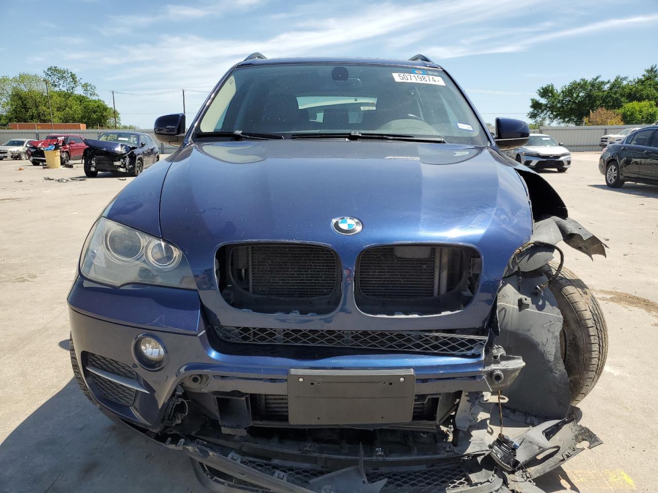 Photo 4 VIN: 5UXZV4C53BL743310 - BMW X5 