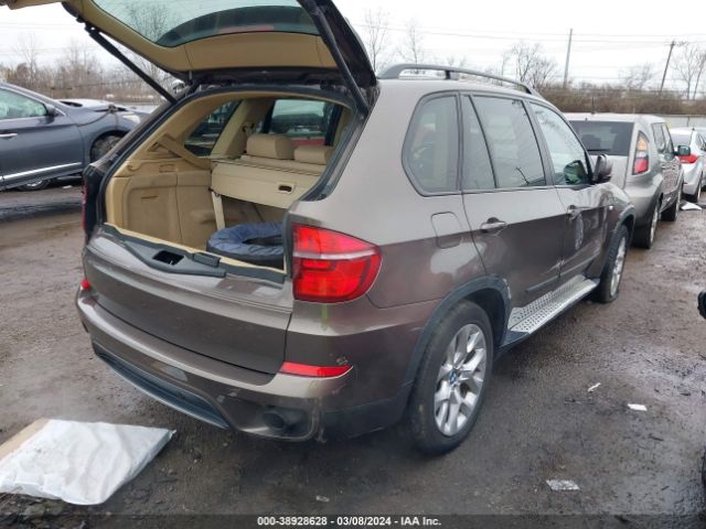 Photo 3 VIN: 5UXZV4C53CL992045 - BMW X5 