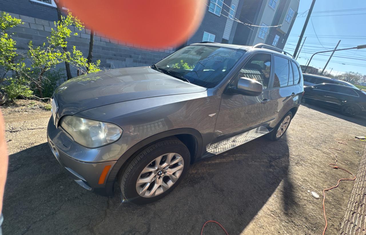 Photo 1 VIN: 5UXZV4C54CL749361 - BMW X5 