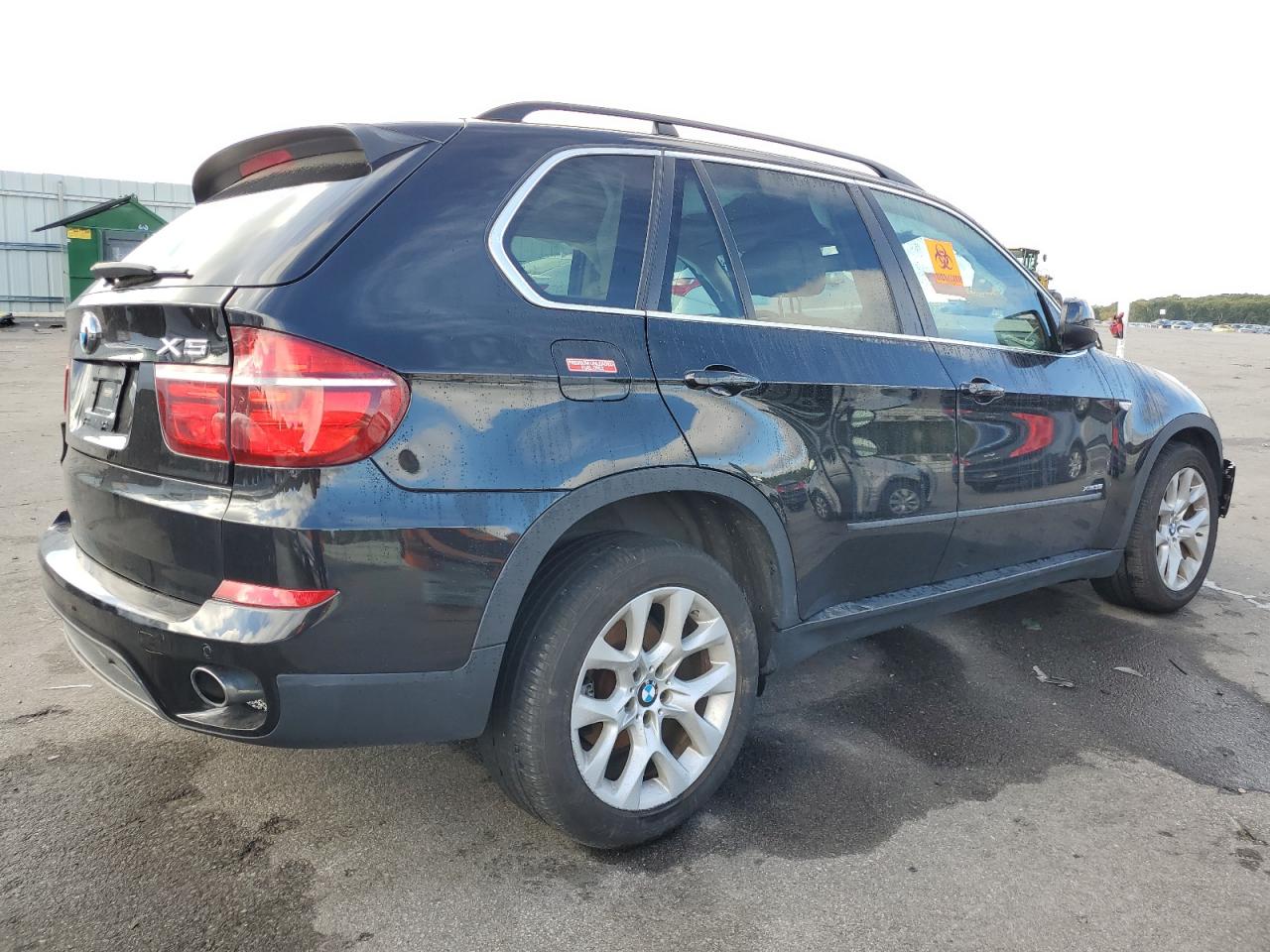 Photo 2 VIN: 5UXZV4C54D0E11772 - BMW X5 