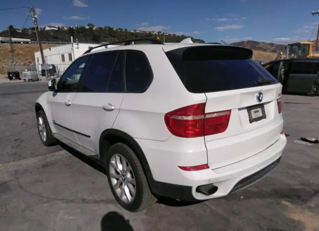 Photo 2 VIN: 5UXZV4C55CL750230 - BMW X5 