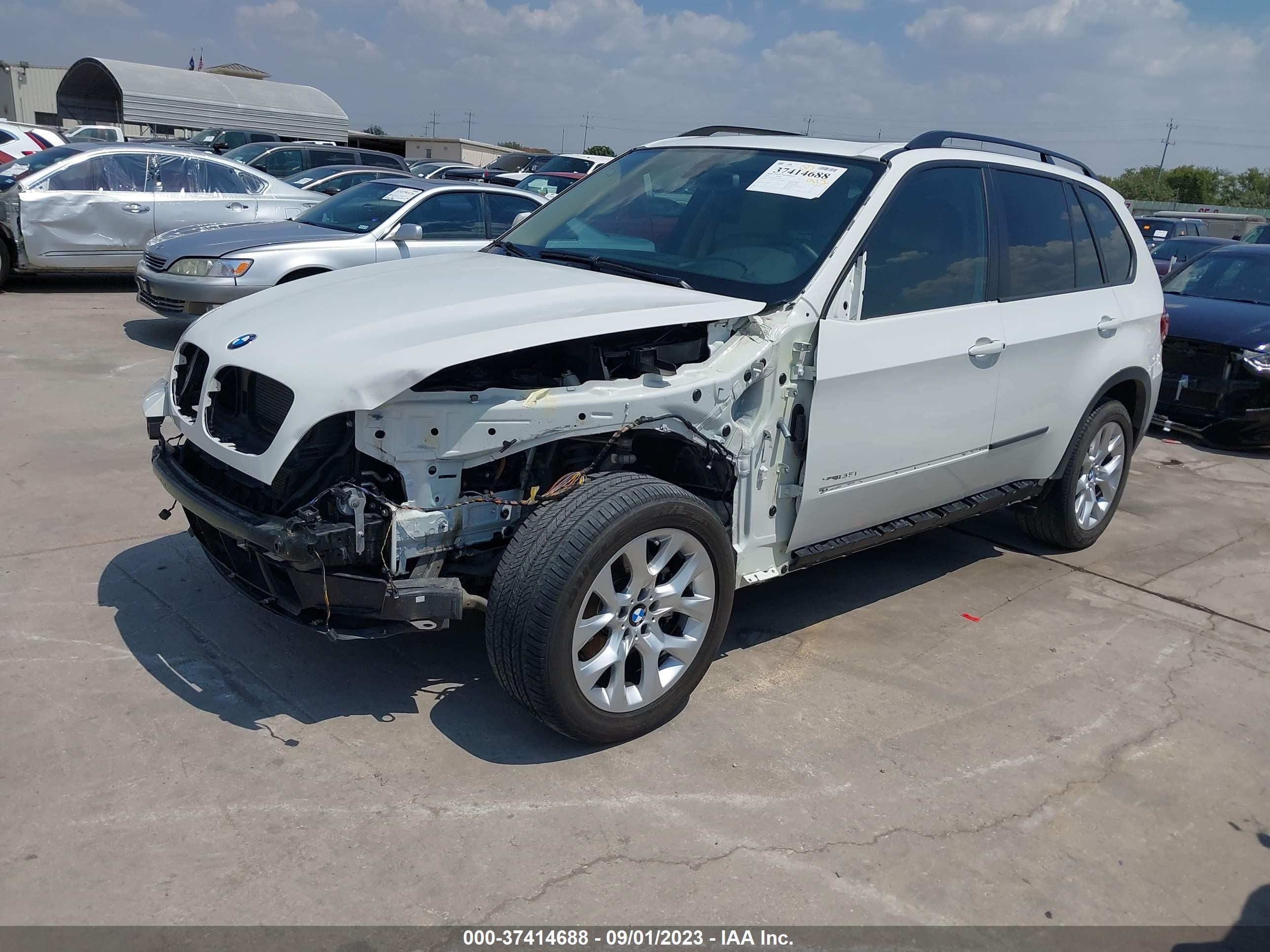 Photo 1 VIN: 5UXZV4C55CL750423 - BMW X5 