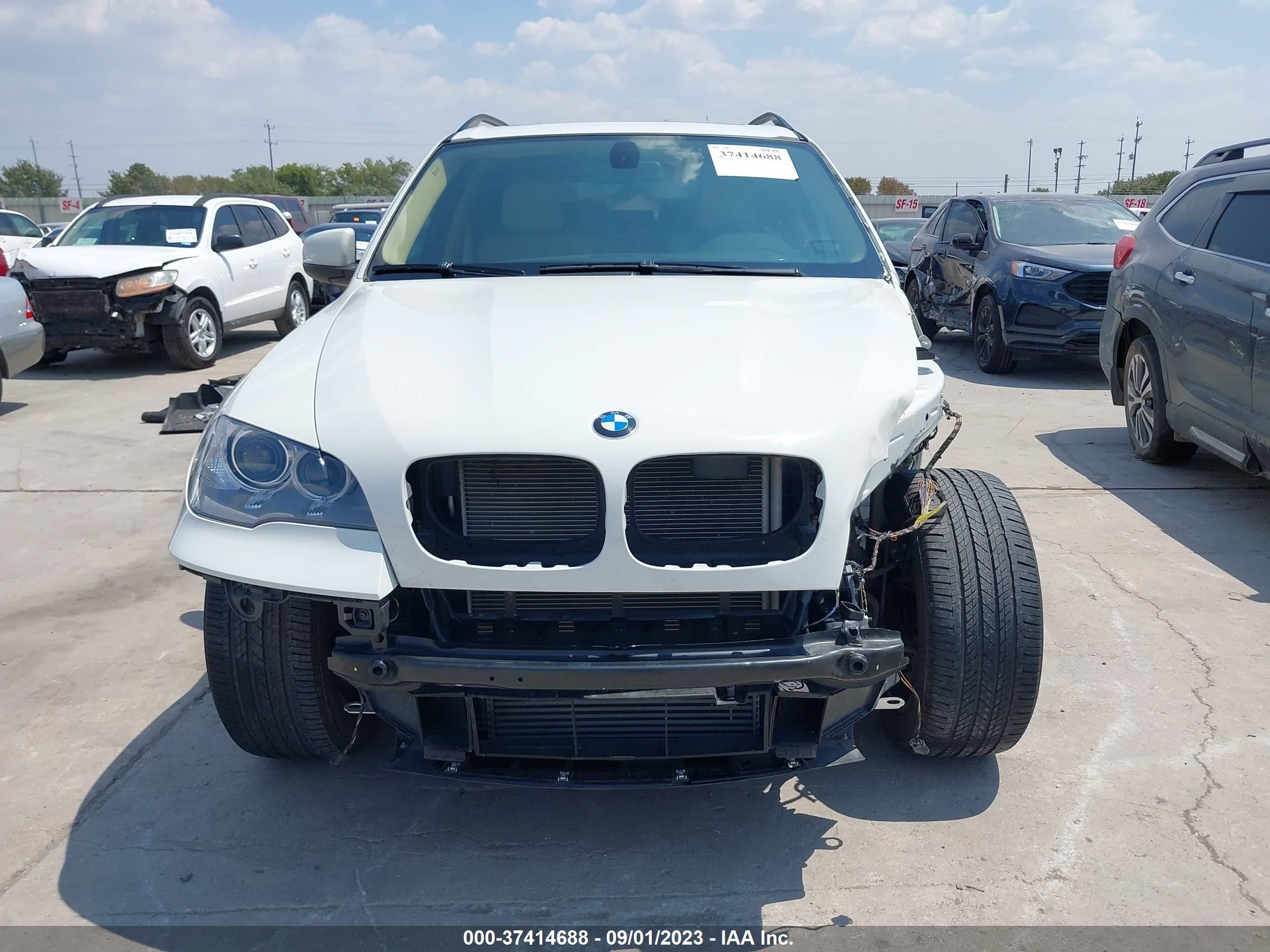 Photo 12 VIN: 5UXZV4C55CL750423 - BMW X5 