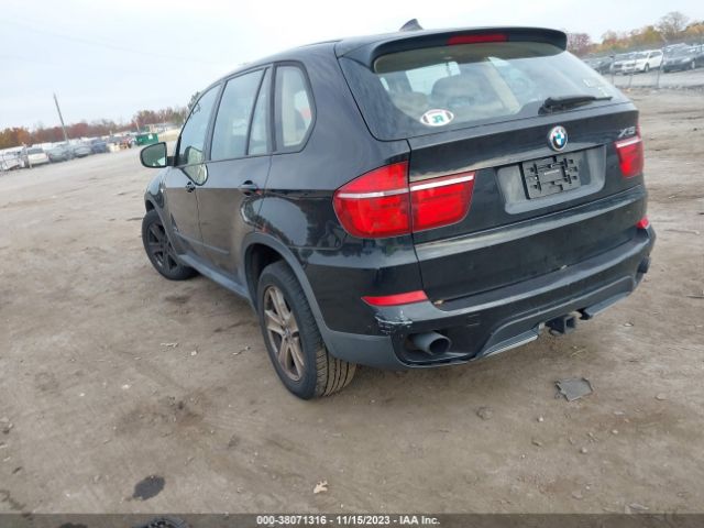 Photo 2 VIN: 5UXZV4C56BL401592 - BMW X5 