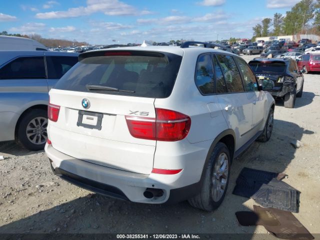 Photo 3 VIN: 5UXZV4C56BL402483 - BMW X5 