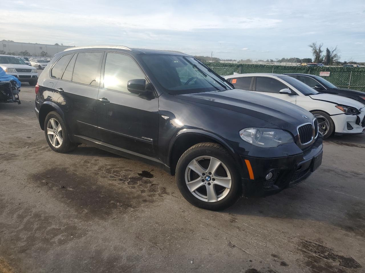 Photo 3 VIN: 5UXZV4C56CL764895 - BMW X5 