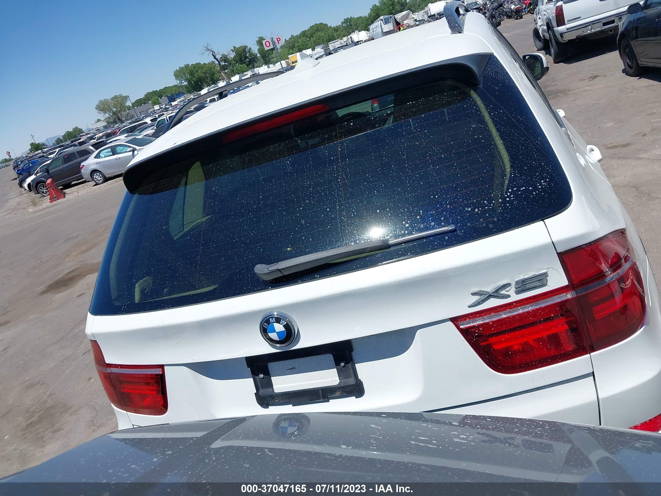 Photo 14 VIN: 5UXZV4C57CL890179 - BMW X5 