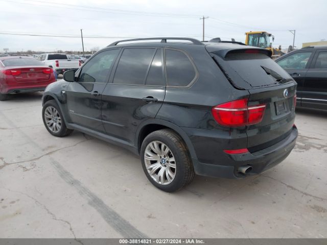 Photo 2 VIN: 5UXZV4C58BL740421 - BMW X5 