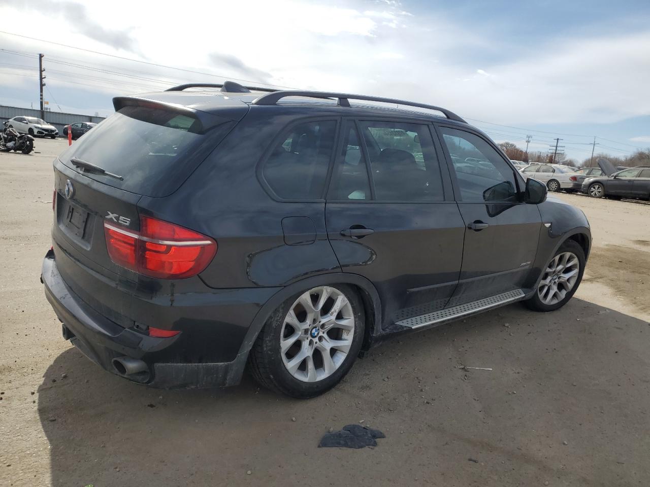 Photo 2 VIN: 5UXZV4C59BL405409 - BMW X5 