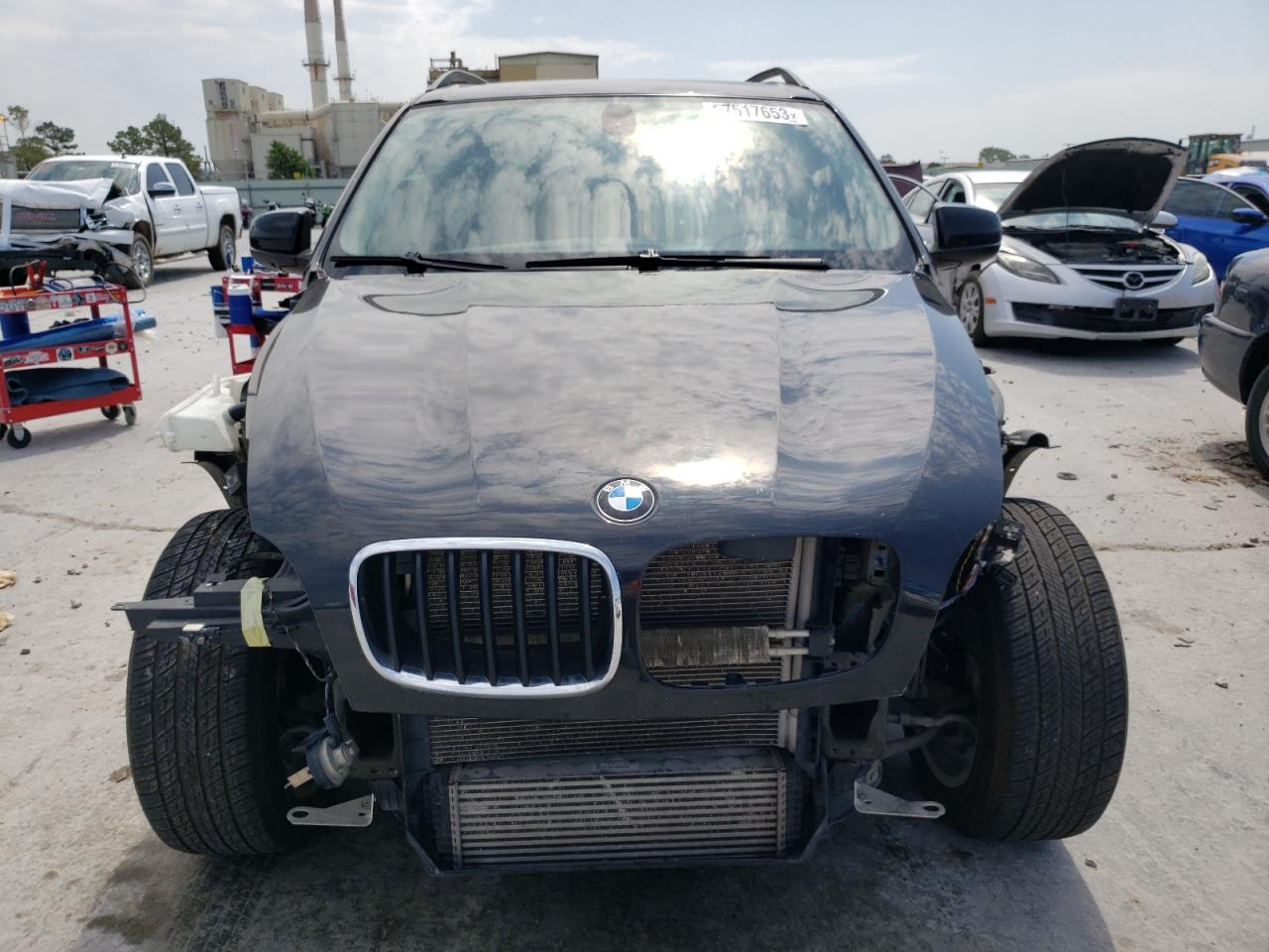 Photo 4 VIN: 5UXZV4C5XBL400462 - BMW X5 