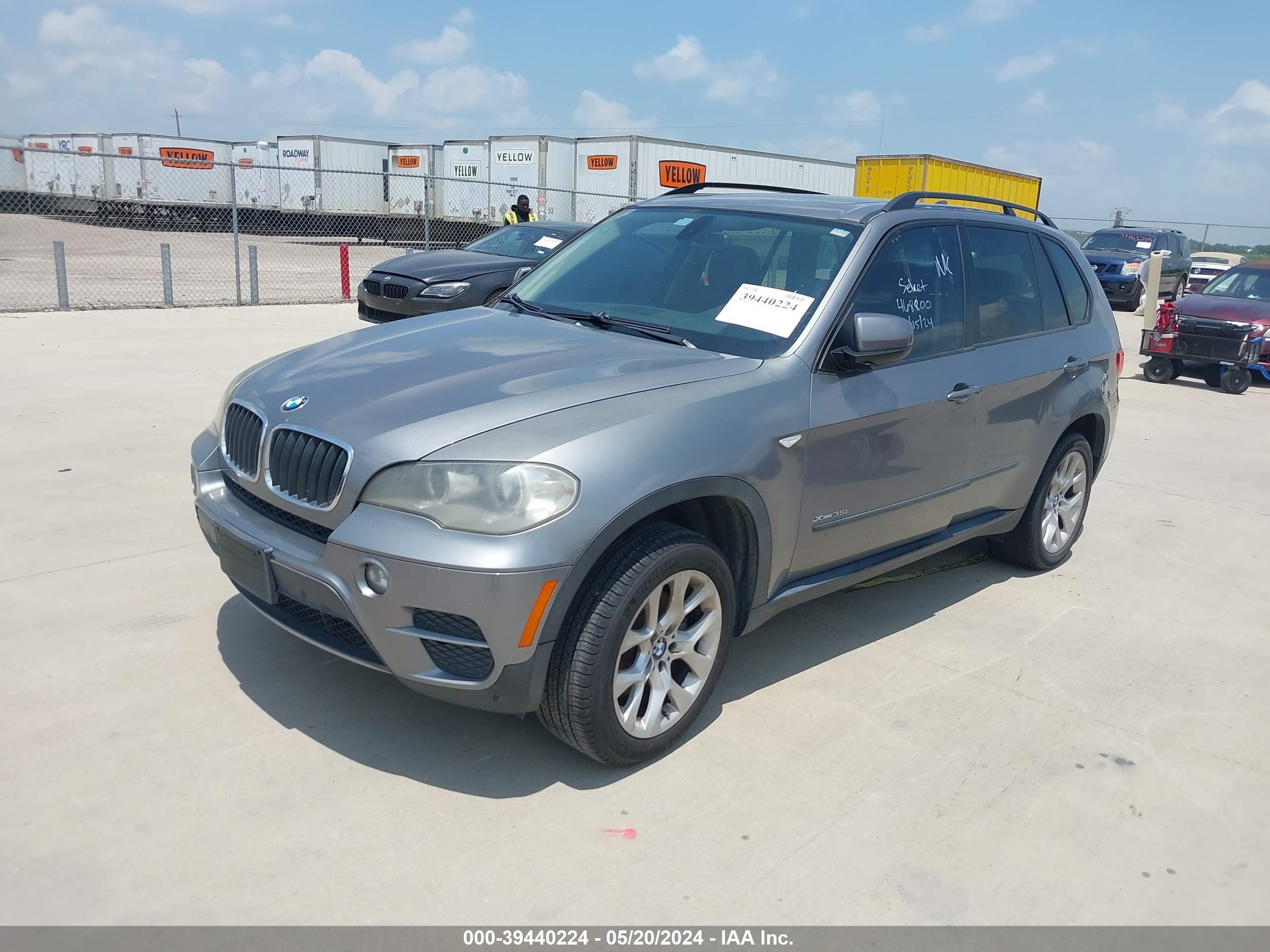 Photo 1 VIN: 5UXZV4C5XCL751101 - BMW X5 