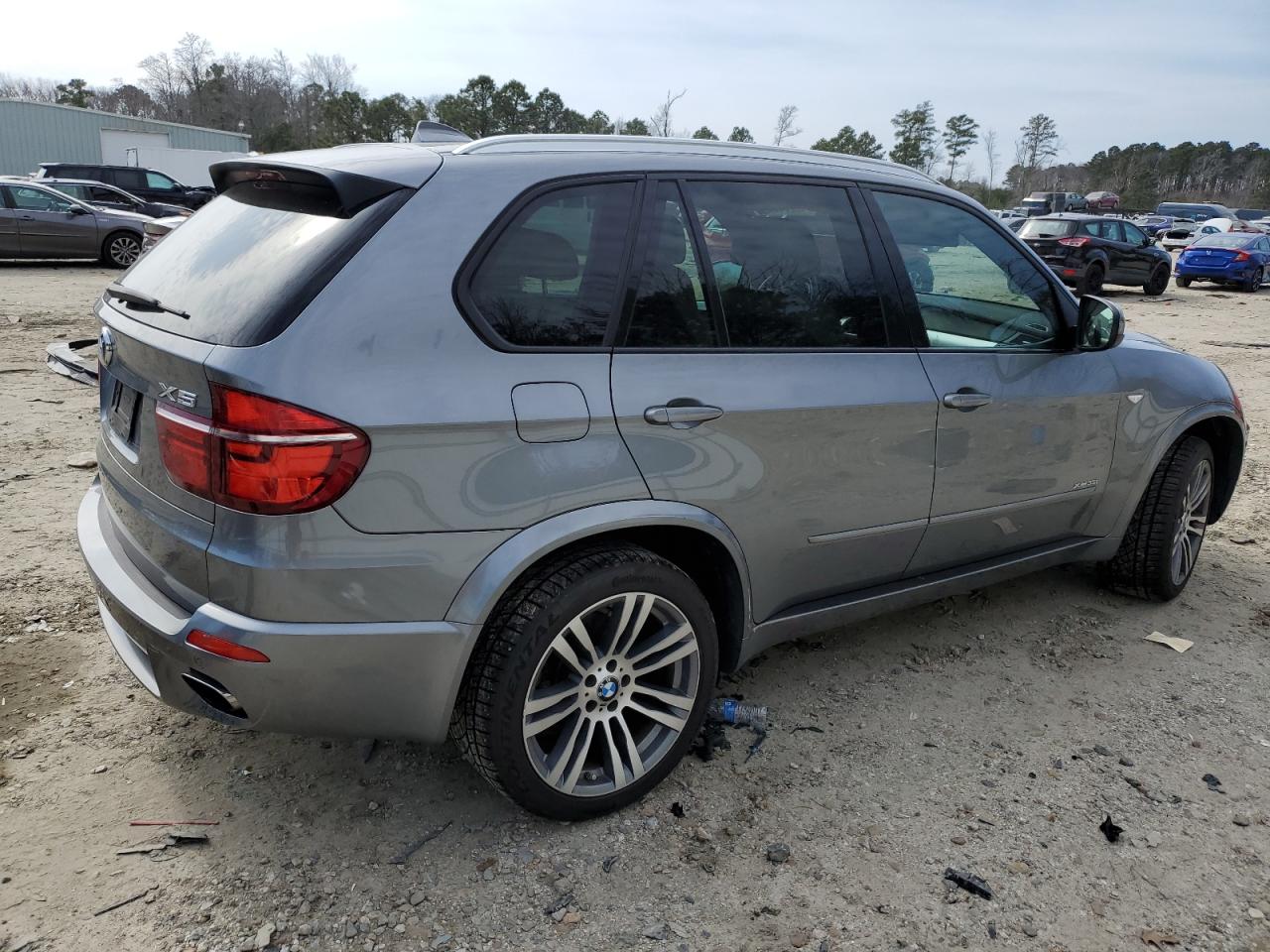 Photo 2 VIN: 5UXZV4C5XCL992060 - BMW X5 