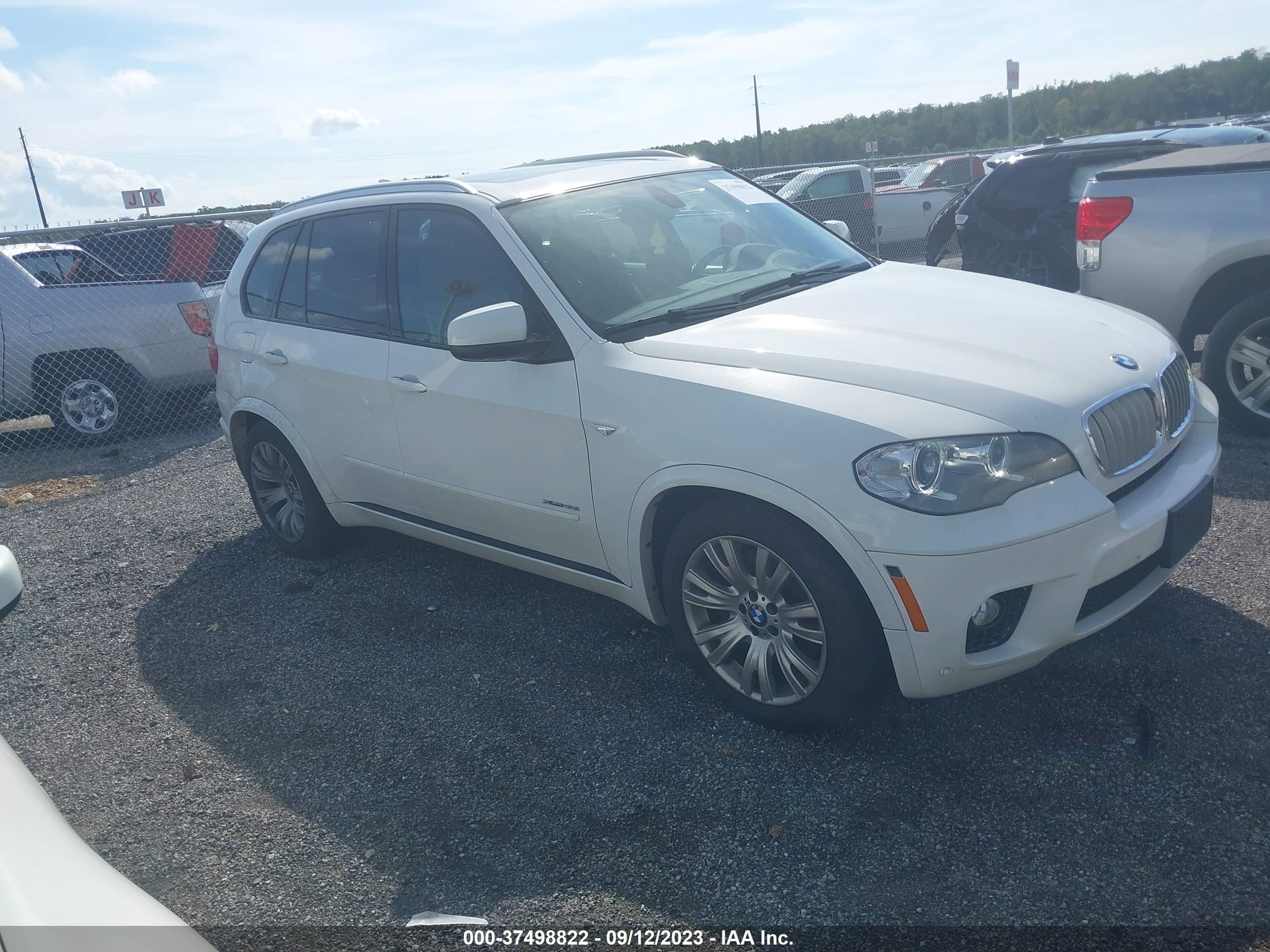 Photo 0 VIN: 5UXZV8C51DL899095 - BMW X5 