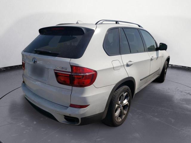 Photo 3 VIN: 5UXZV8C52CL422867 - BMW X5 XDRIVE5 