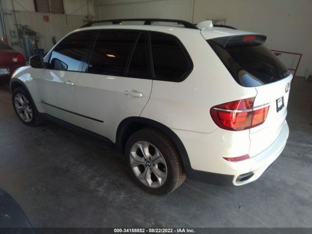 Photo 2 VIN: 5UXZV8C53CL422859 - BMW X5 