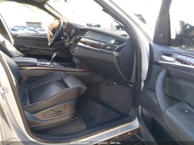 Photo 4 VIN: 5UXZV8C55D0C15945 - BMW X5 