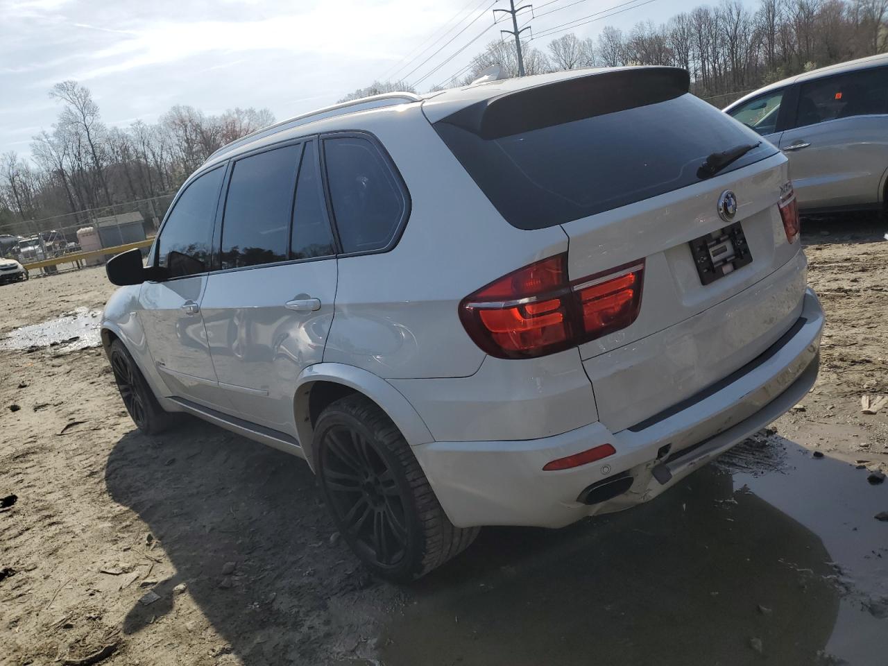 Photo 1 VIN: 5UXZV8C56BL418464 - BMW X5 