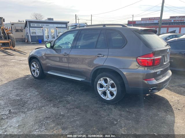 Photo 2 VIN: 5UXZV8C56CL425867 - BMW X5 