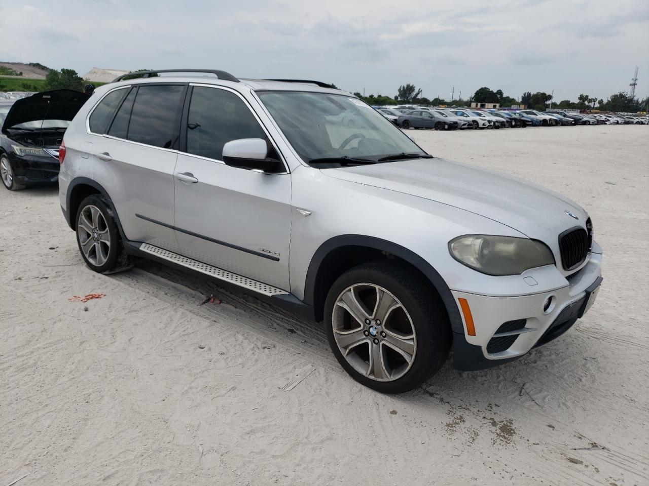 Photo 3 VIN: 5UXZV8C5XBLL67728 - BMW X5 