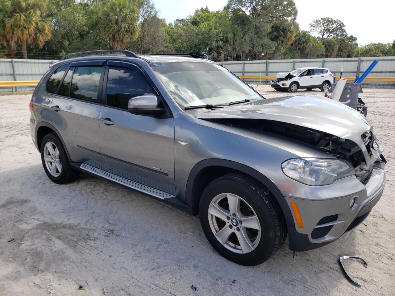 Photo 3 VIN: 5UXZW0C50CL667066 - BMW X5 