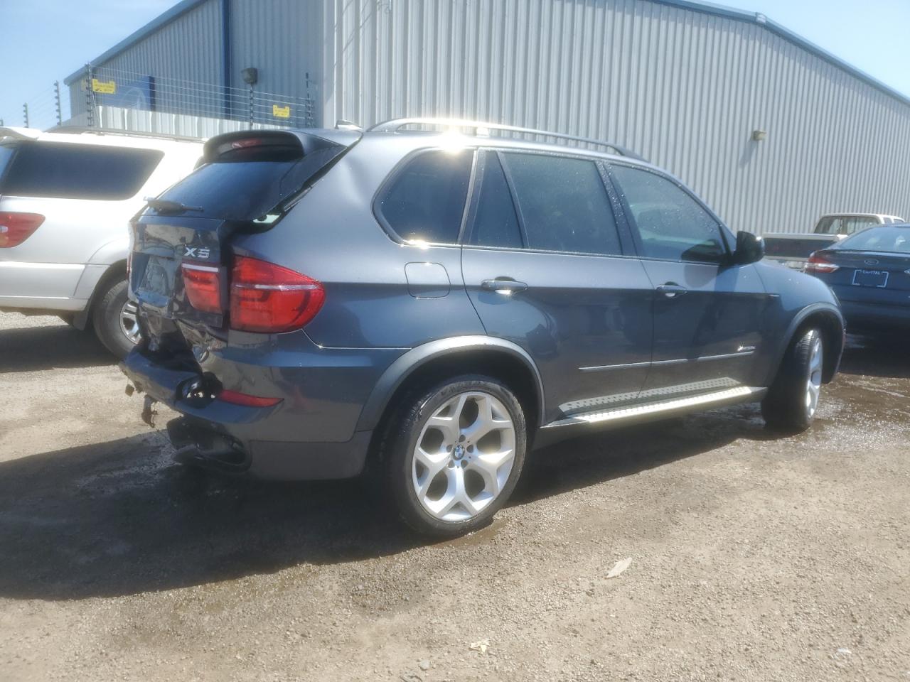 Photo 2 VIN: 5UXZW0C50CL669898 - BMW X5 