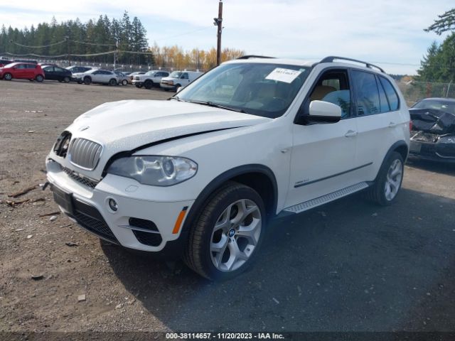 Photo 1 VIN: 5UXZW0C52D0B92817 - BMW X5 