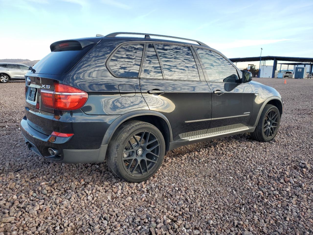 Photo 2 VIN: 5UXZW0C53CL667708 - BMW X5 