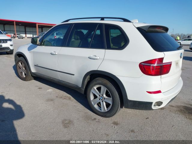 Photo 2 VIN: 5UXZW0C54BL660801 - BMW X5 