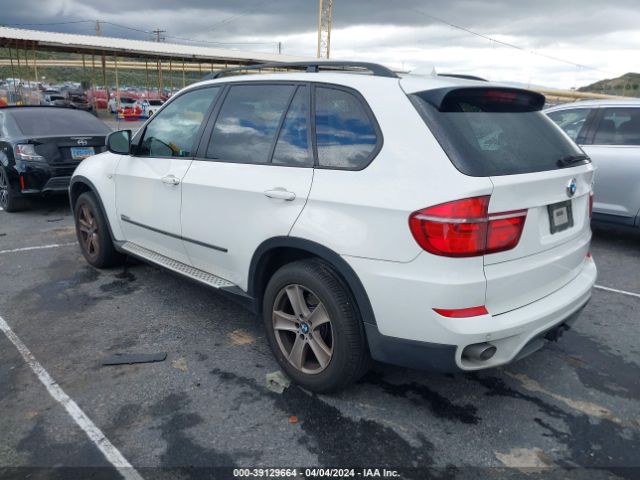 Photo 2 VIN: 5UXZW0C54CL669094 - BMW X5 