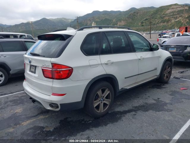 Photo 3 VIN: 5UXZW0C54CL669094 - BMW X5 