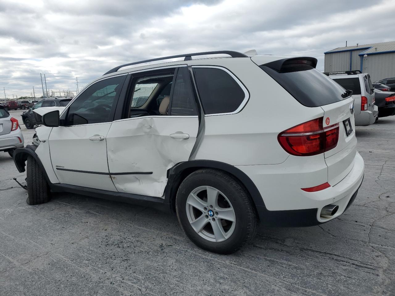 Photo 1 VIN: 5UXZW0C54D0B95153 - BMW X5 