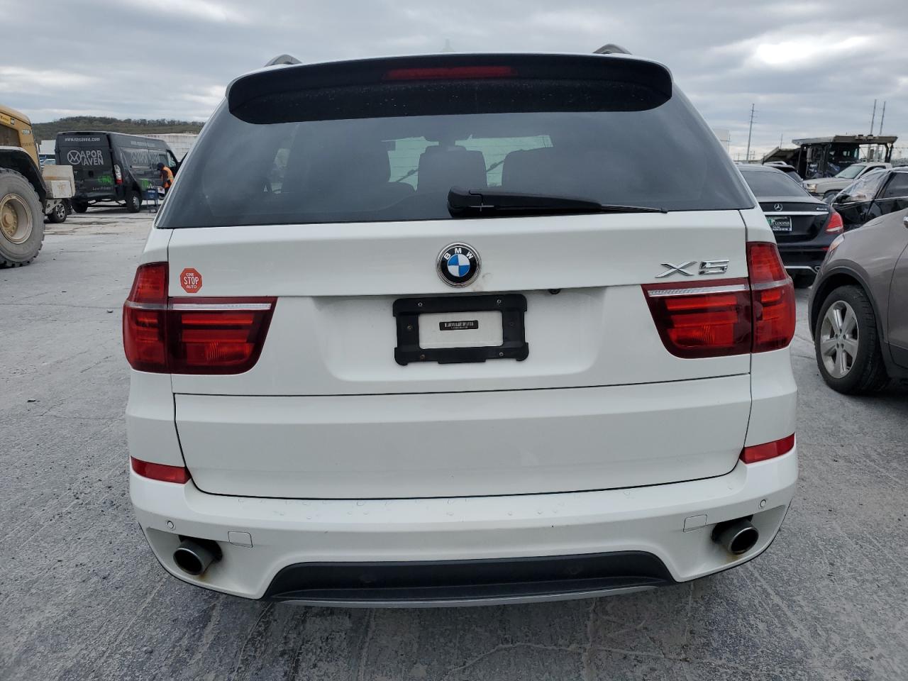 Photo 5 VIN: 5UXZW0C54D0B95153 - BMW X5 