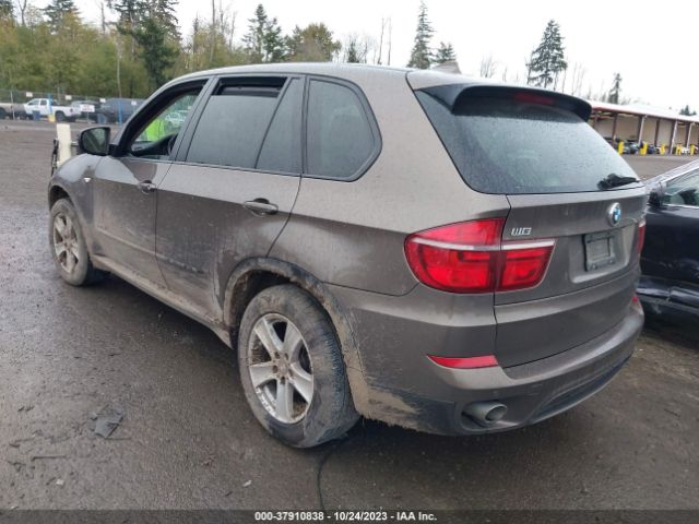 Photo 2 VIN: 5UXZW0C57BL660498 - BMW X5 