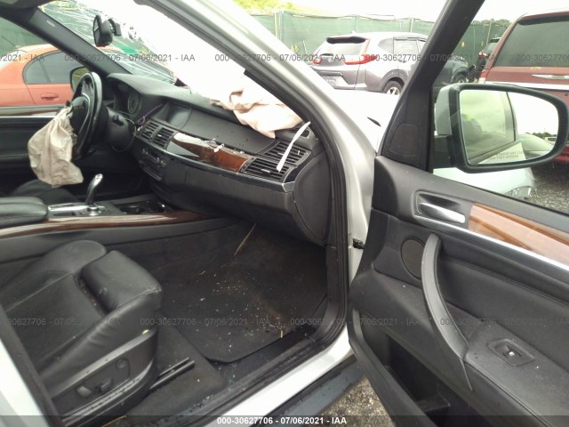 Photo 4 VIN: 5UXZW0C58BL658243 - BMW X5 