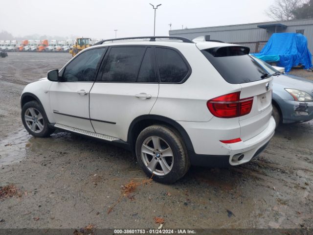 Photo 2 VIN: 5UXZW0C58C0B89371 - BMW X5 