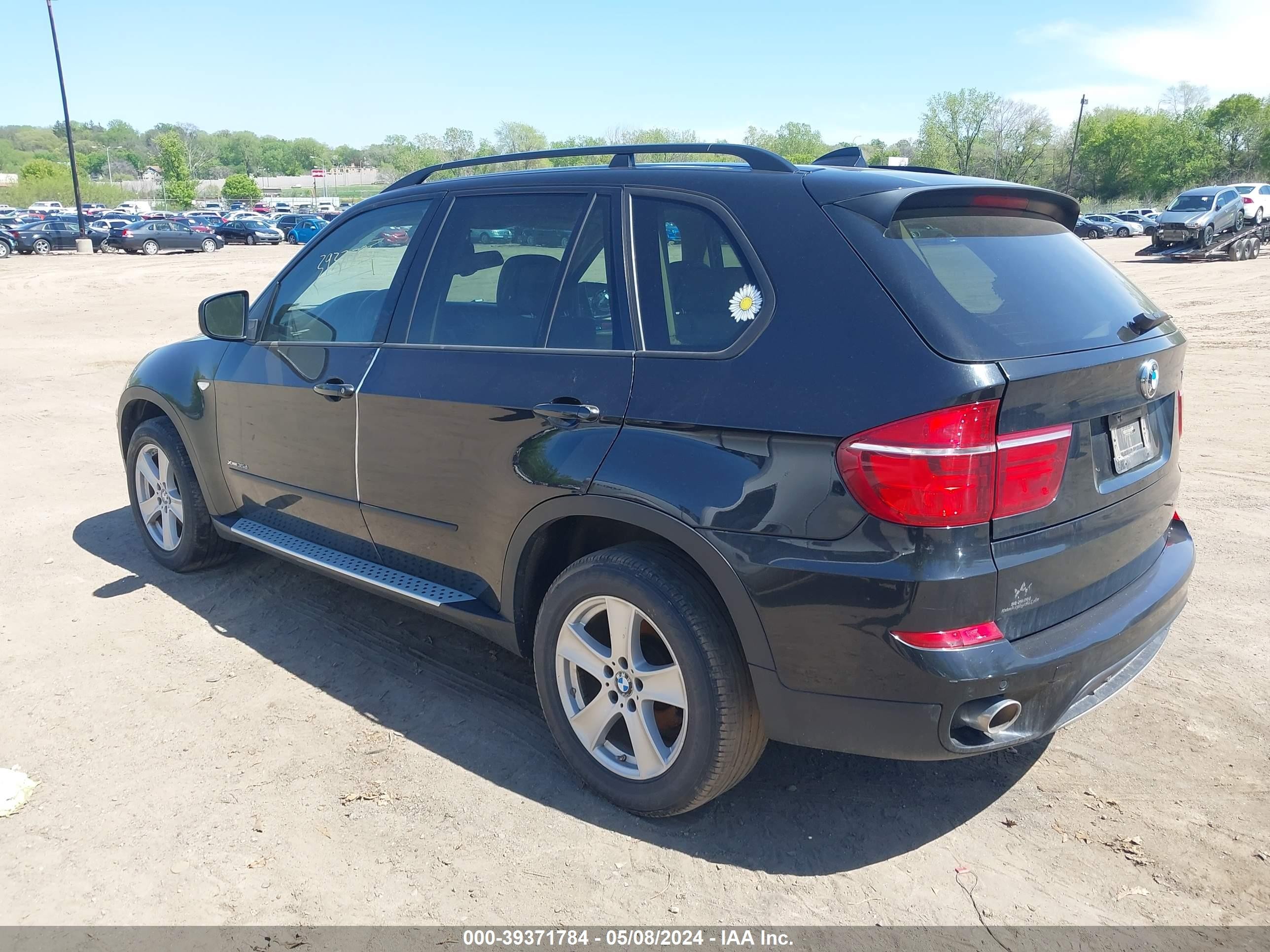 Photo 2 VIN: 5UXZW0C59CL671441 - BMW X5 