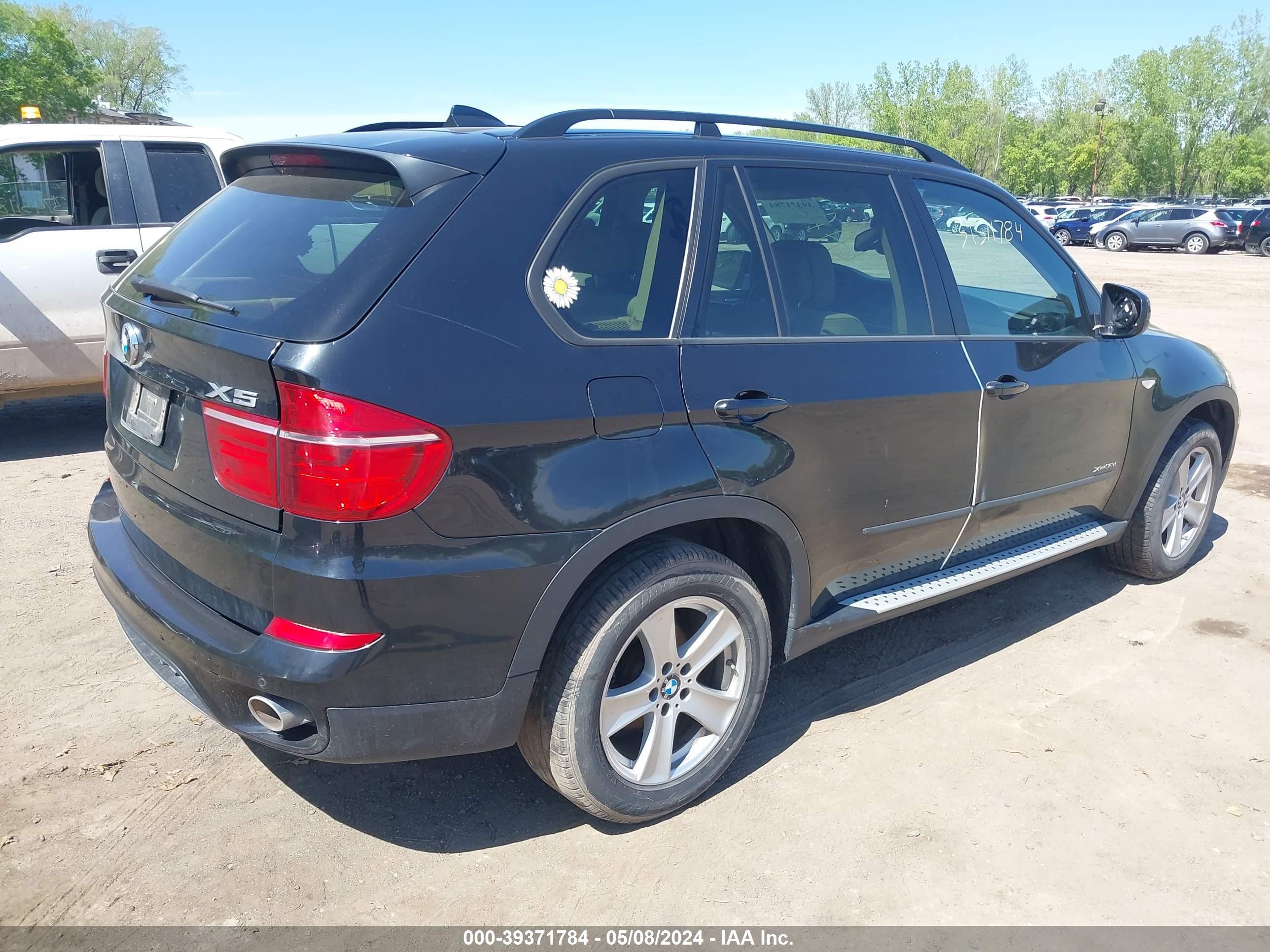 Photo 3 VIN: 5UXZW0C59CL671441 - BMW X5 