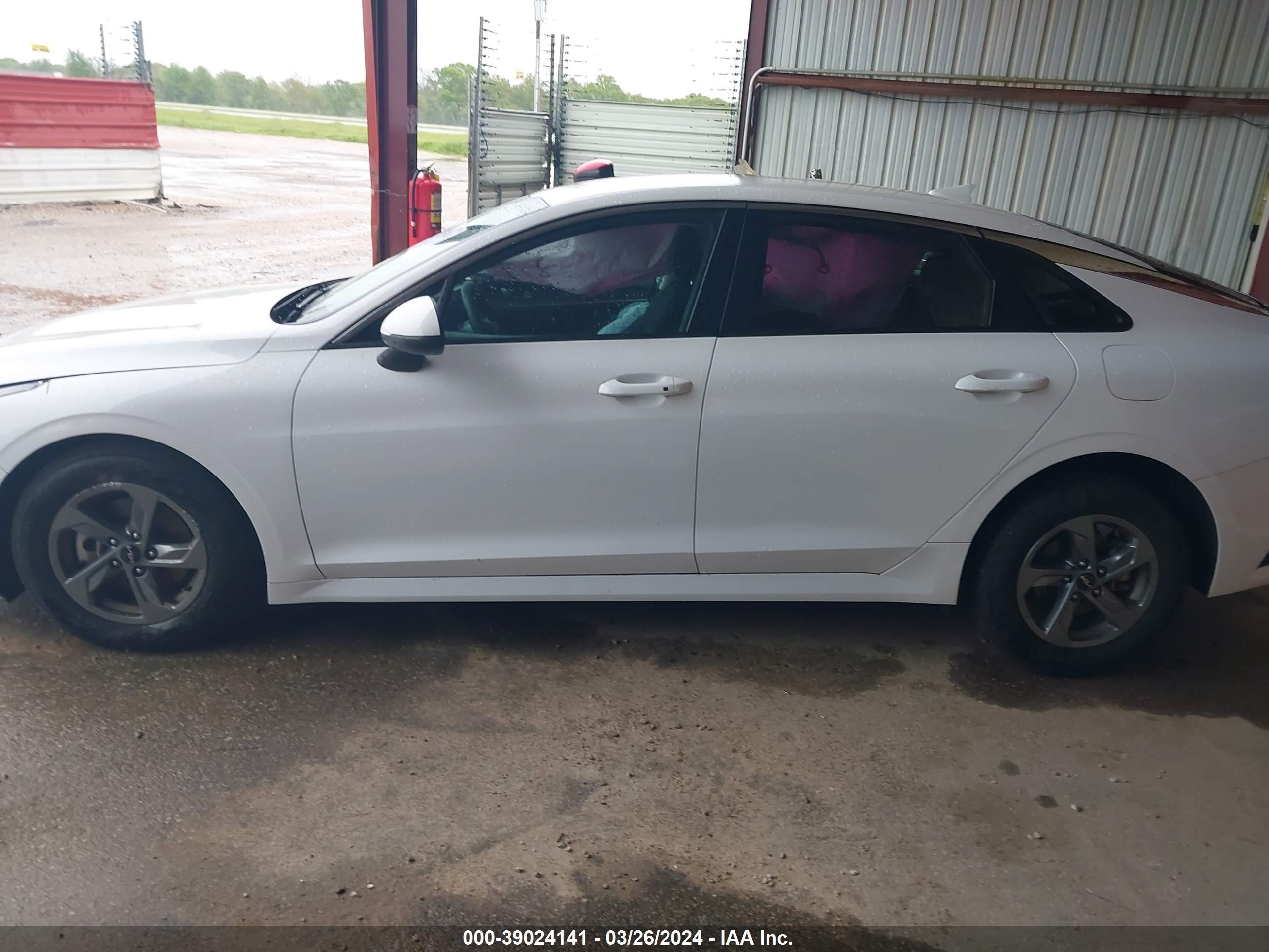 Photo 13 VIN: 5XXG14J20NG105484 - KIA K5 