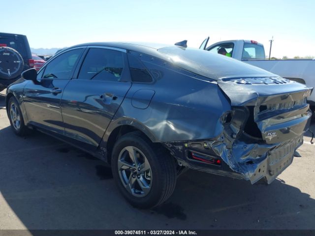 Photo 2 VIN: 5XXG14J21NG123248 - KIA K5 